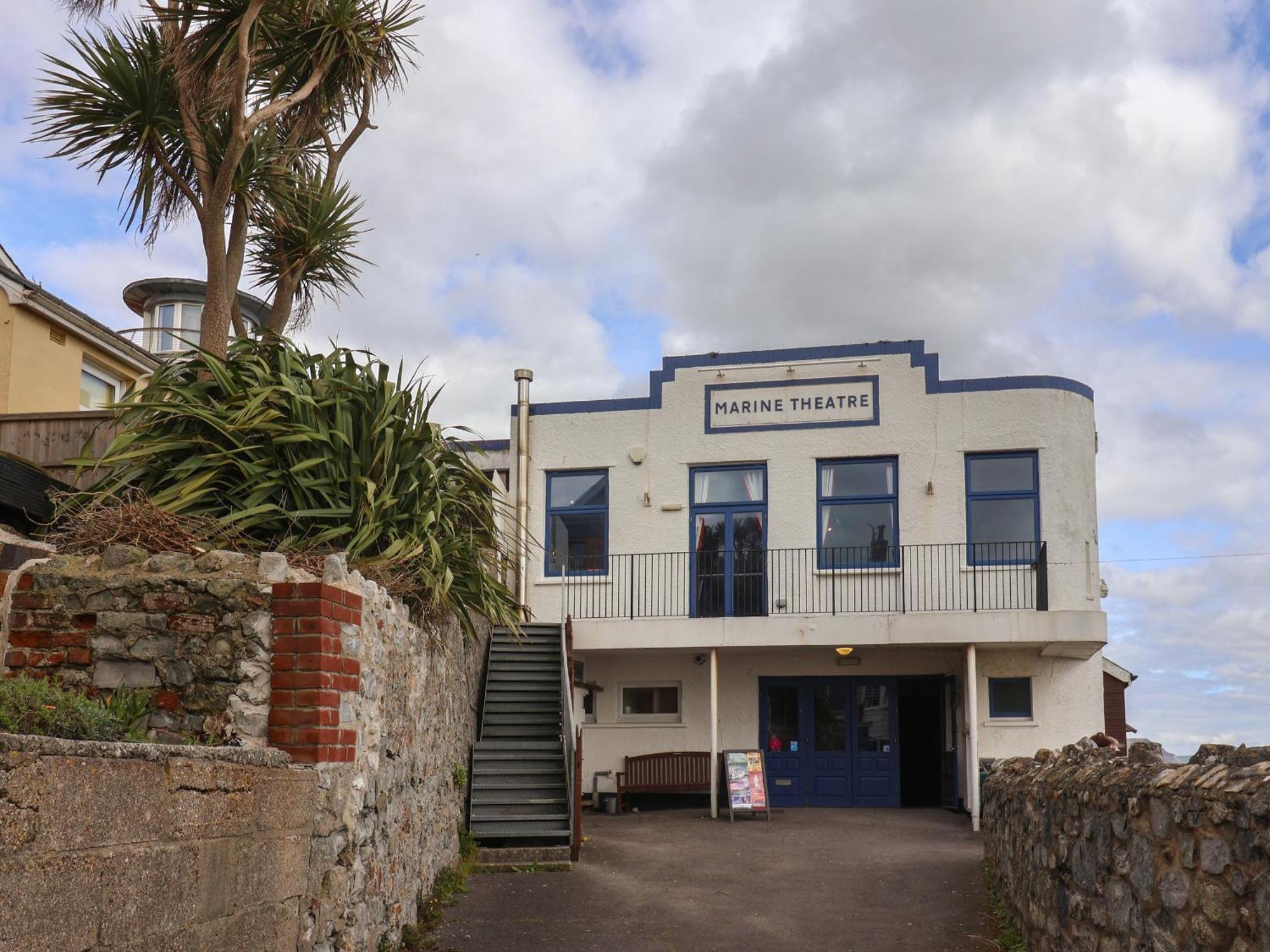 16 Church Street Lyme Regis Buitenkant foto